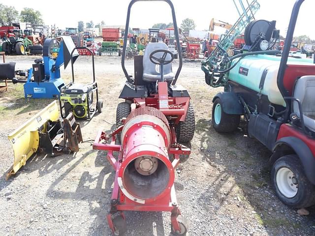 Image of Toro Groundsmaster 328-D equipment image 2