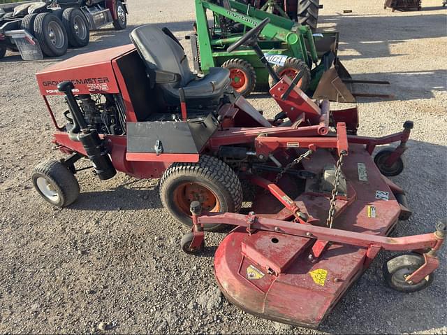 Image of Toro Groundsmaster 345 equipment image 2