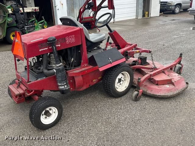 Image of Toro Groundsmaster 345 equipment image 4