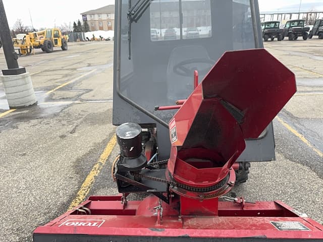 Image of Toro Groundsmaster 345 equipment image 2