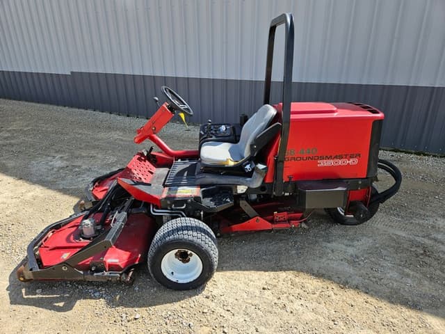 Image of Toro Groundsmaster 3500D equipment image 2