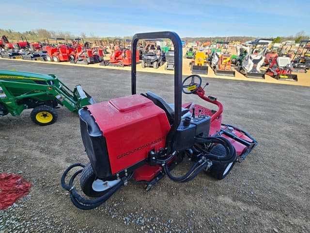 Image of Toro Groundsmaster 3500D equipment image 4
