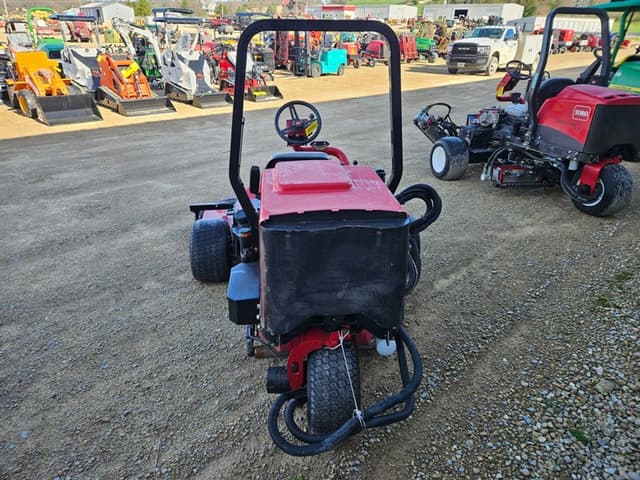 Image of Toro Groundsmaster 3500D equipment image 3
