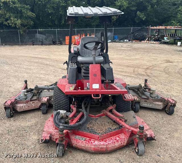 Image of Toro Groundsmaster 4000D equipment image 1