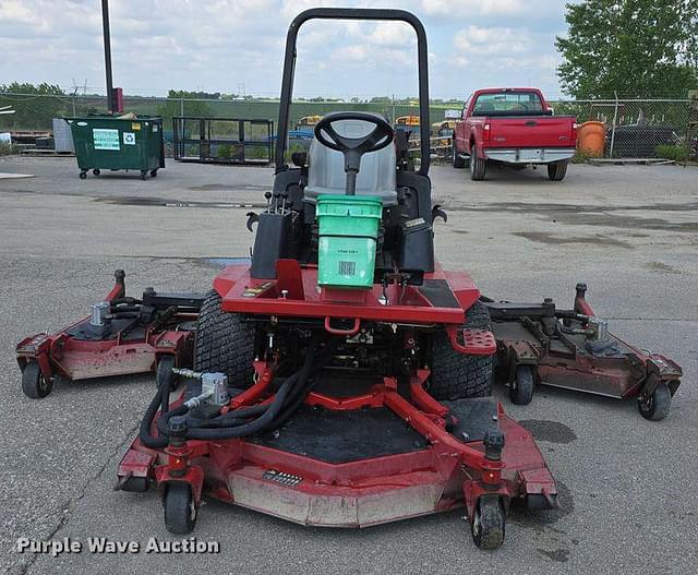 Image of Toro Groundsmaster 4000D equipment image 1