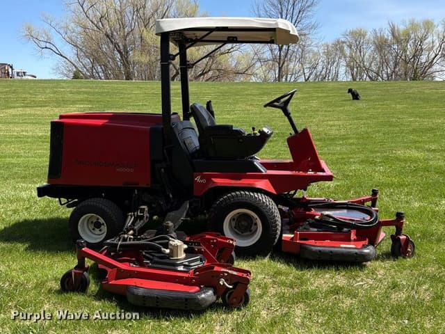 Image of Toro Groundsmaster 4000D equipment image 3