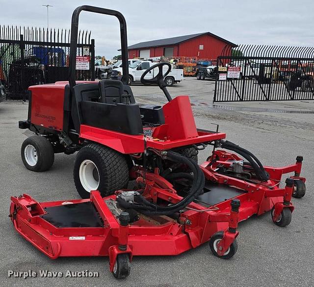 Image of Toro Groundsmaster 4100-D equipment image 2