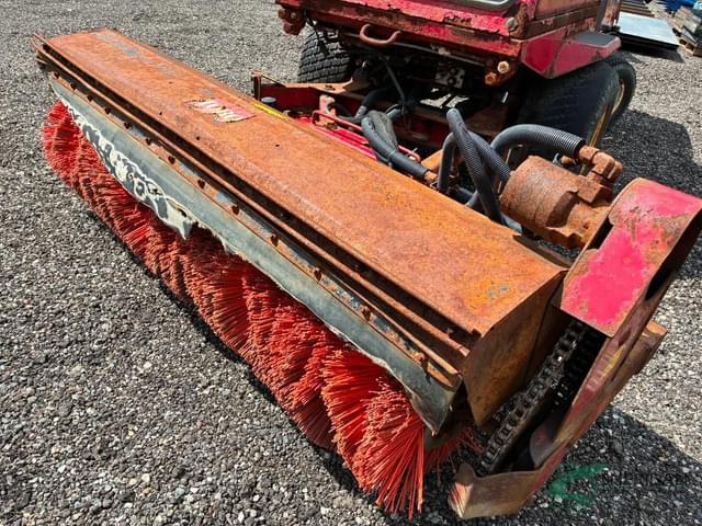 Image of Toro Groundsmaster 4100-D equipment image 1