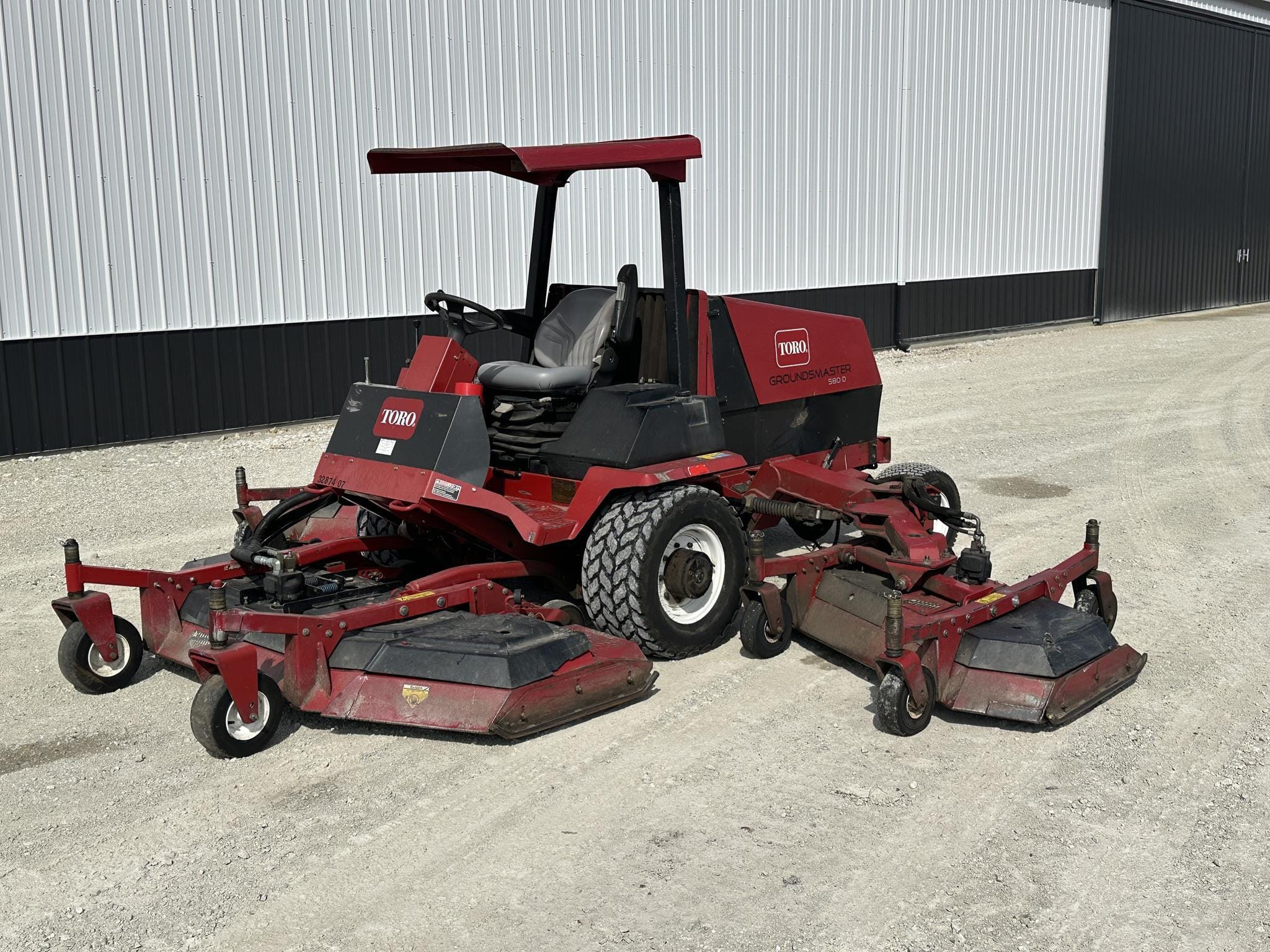 Toro Groundsmaster 580D Equipment Image0