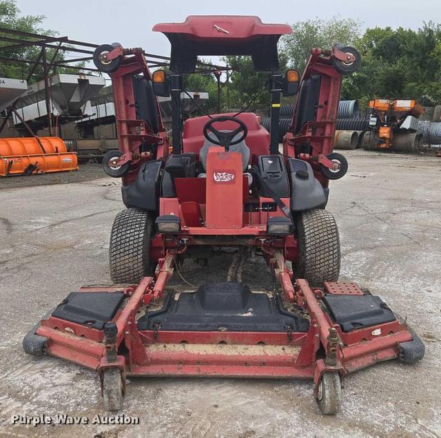 Image of Toro Groundsmaster 5900 equipment image 1