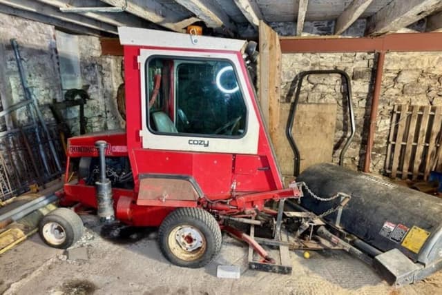 Image of Toro Groundsmaster 72 equipment image 2