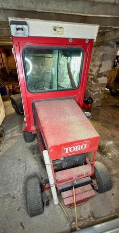 Image of Toro Groundsmaster 72 equipment image 4
