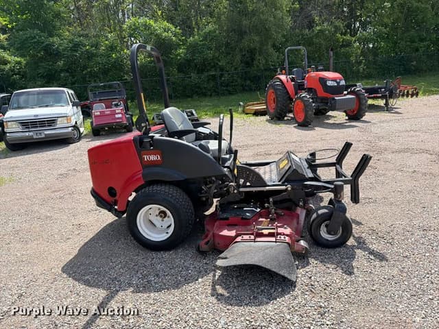 Image of Toro GroundsMaster 7200 equipment image 3