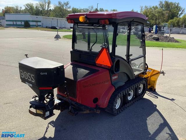 Image of Toro Groundsmaster 7210 equipment image 4