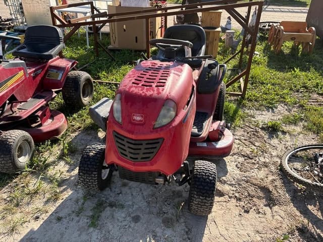 Image of Toro LX460 equipment image 1