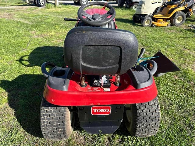 Image of Toro LX460 equipment image 1