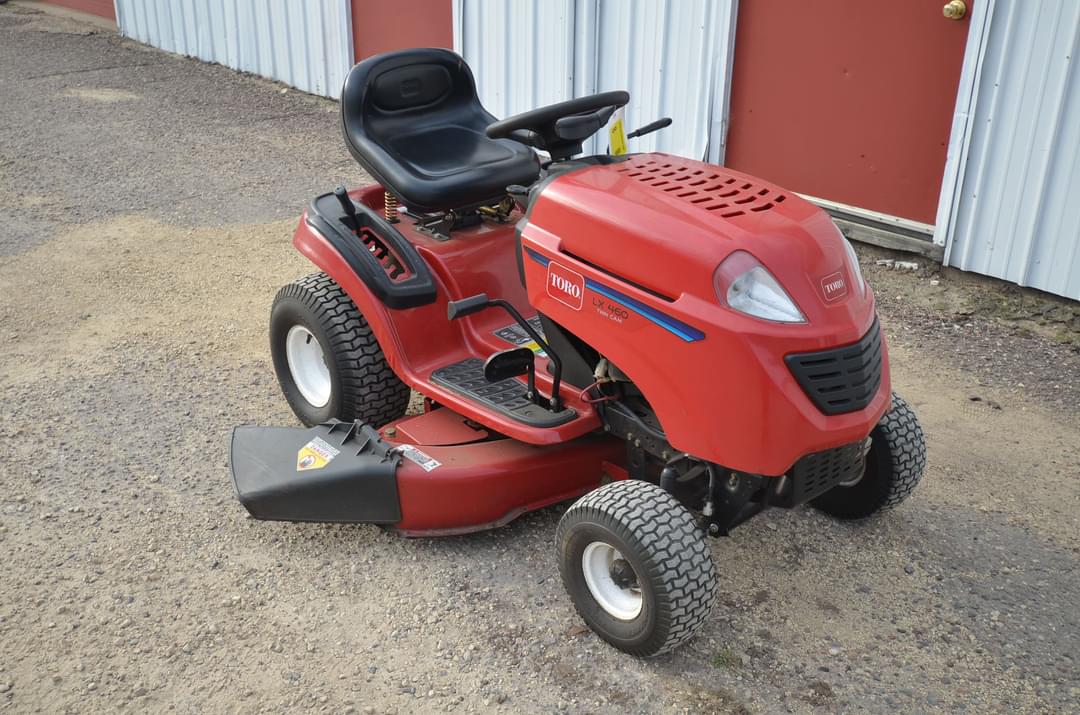 Image of Toro LX460 Primary image
