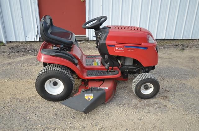 Image of Toro LX460 equipment image 1