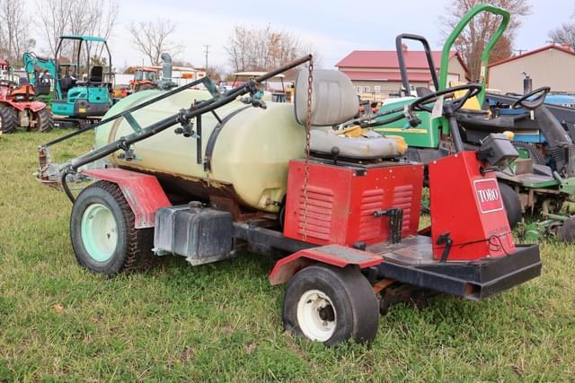 Image of Toro Multi Pro 1100 equipment image 1