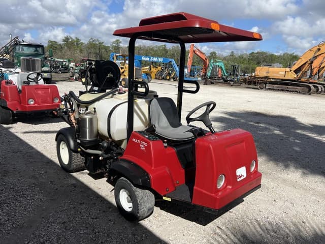 Image of Toro Multi Pro 1250 equipment image 4