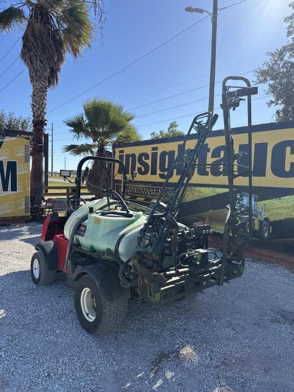 Image of Toro Multi Pro 1750 equipment image 1