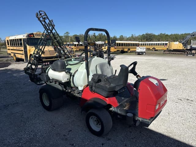 Image of Toro Multi Pro 1750 equipment image 3