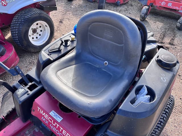 Image of Toro Timecutter MX4200 equipment image 4