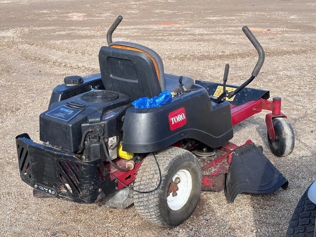 Image of Toro Timecutter MX4200 equipment image 2