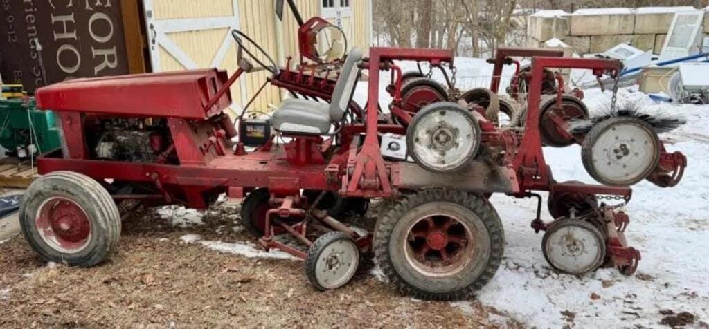 Toro Parkmaster 7 Equipment Image0