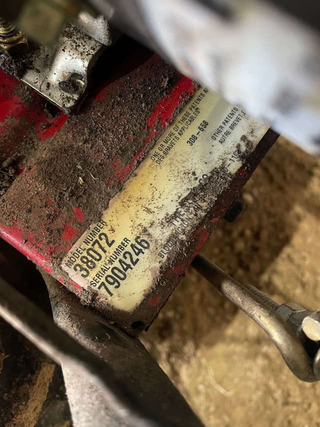 Image of Toro SnowMaster 724 equipment image 3