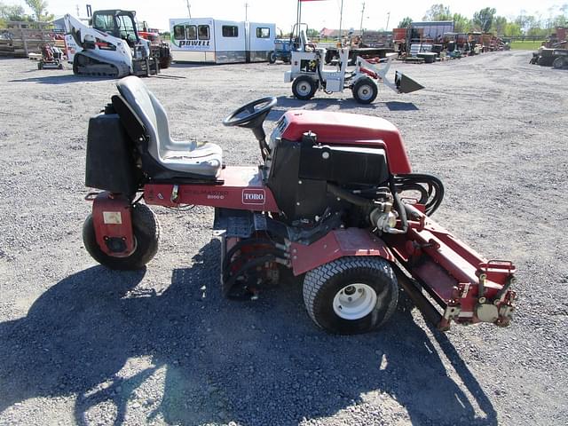 Image of Toro ReelMaster 2000 equipment image 1