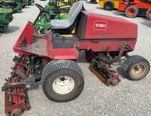 Image of Toro ReelMaster 5200-D equipment image 3