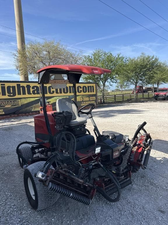 Image of Toro Reelmaster 5410 equipment image 4