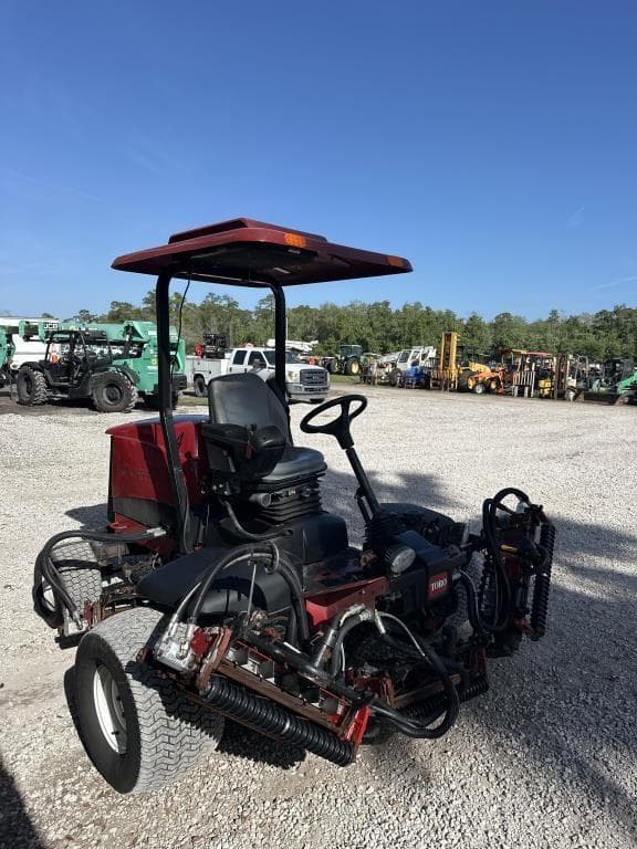 Image of Toro Reelmaster 5410 equipment image 4