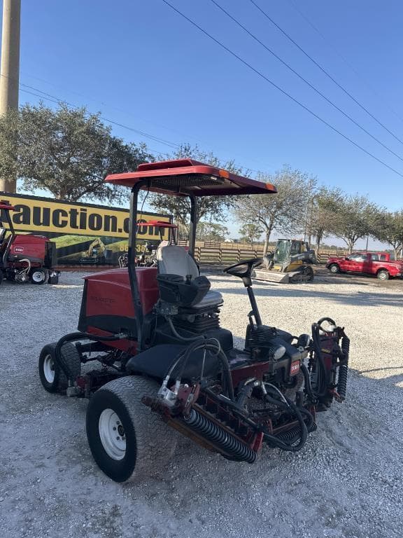 Image of Toro Reelmaster 5410 equipment image 4