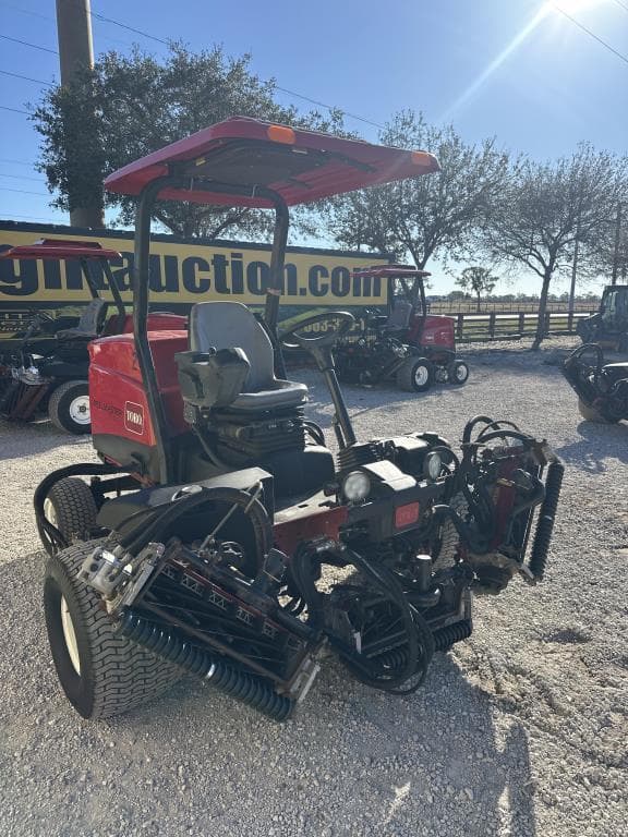 Image of Toro Reelmaster 5510-D equipment image 4