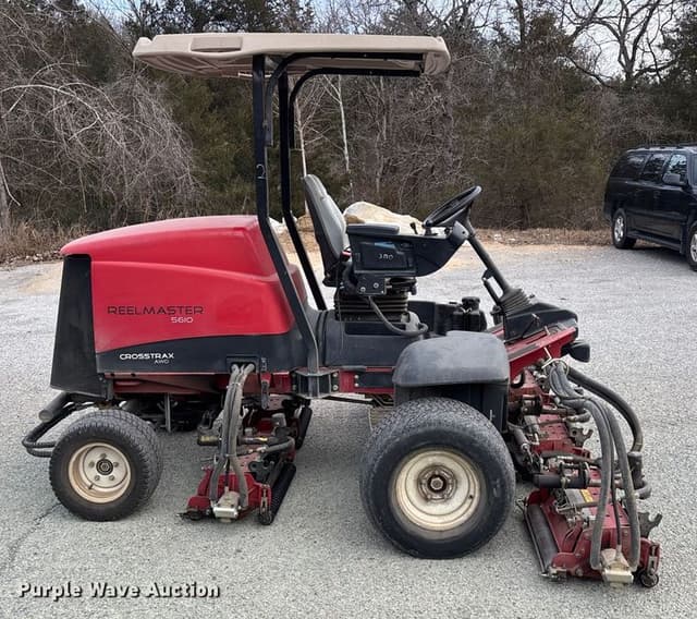 Image of Toro Reelmaster CrossTrax 5610 equipment image 3