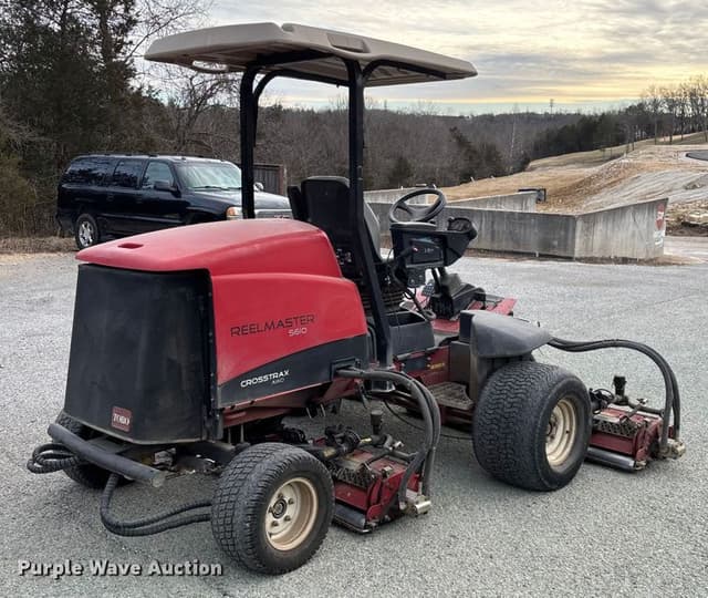 Image of Toro Reelmaster CrossTrax 5610 equipment image 4
