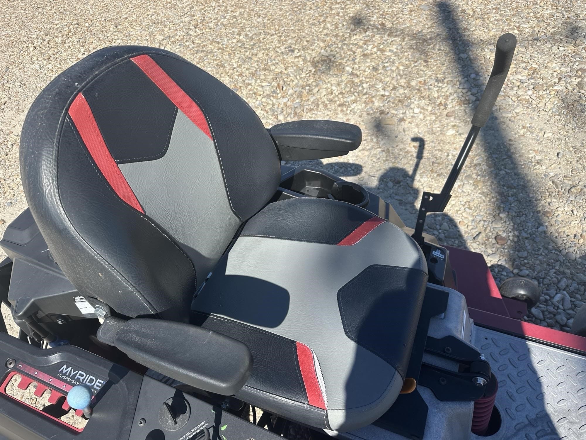 Toro Timecutter 1642Z Equipment Image0