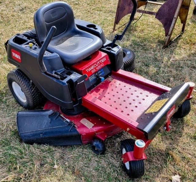 Image of Toro Timecutter SS4200 equipment image 1