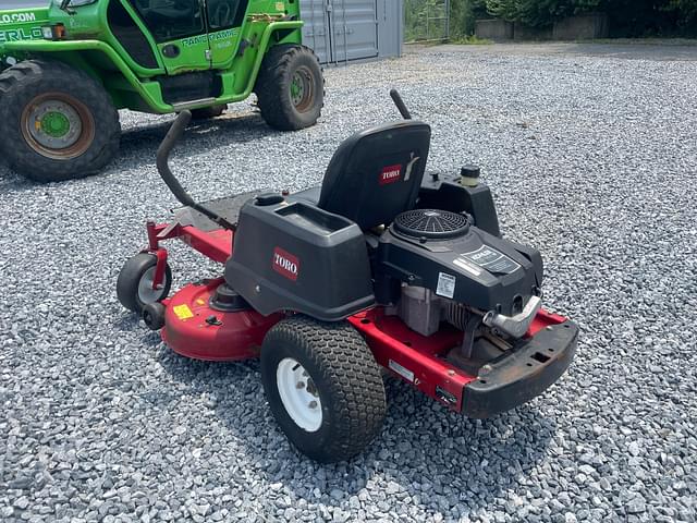 Image of Toro Timecutter Z4200 equipment image 3