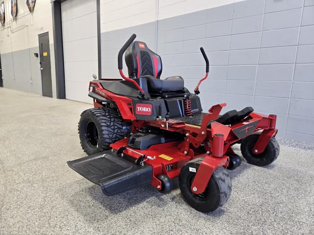 Image of Toro Titan equipment image 3