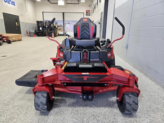 Image of Toro Titan equipment image 2