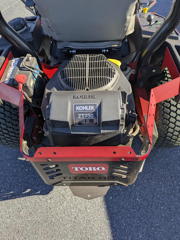 Image of Toro Titan HD 2000 Series equipment image 2