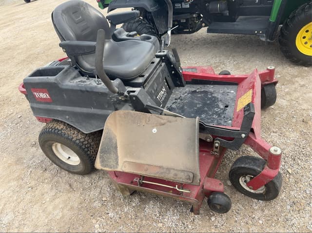 Image of Toro Titan ZX6000 equipment image 2
