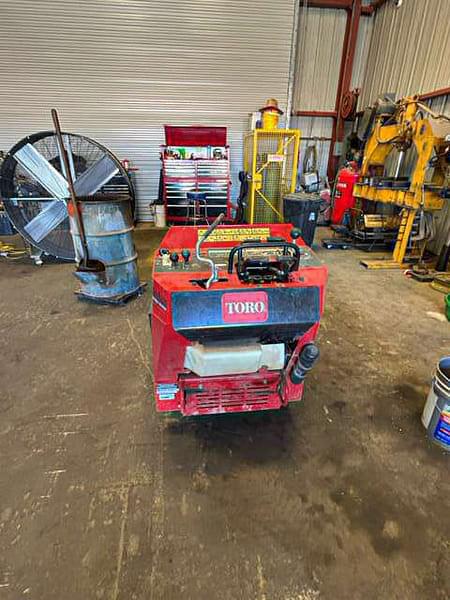 Image of Toro TRX-250 equipment image 3