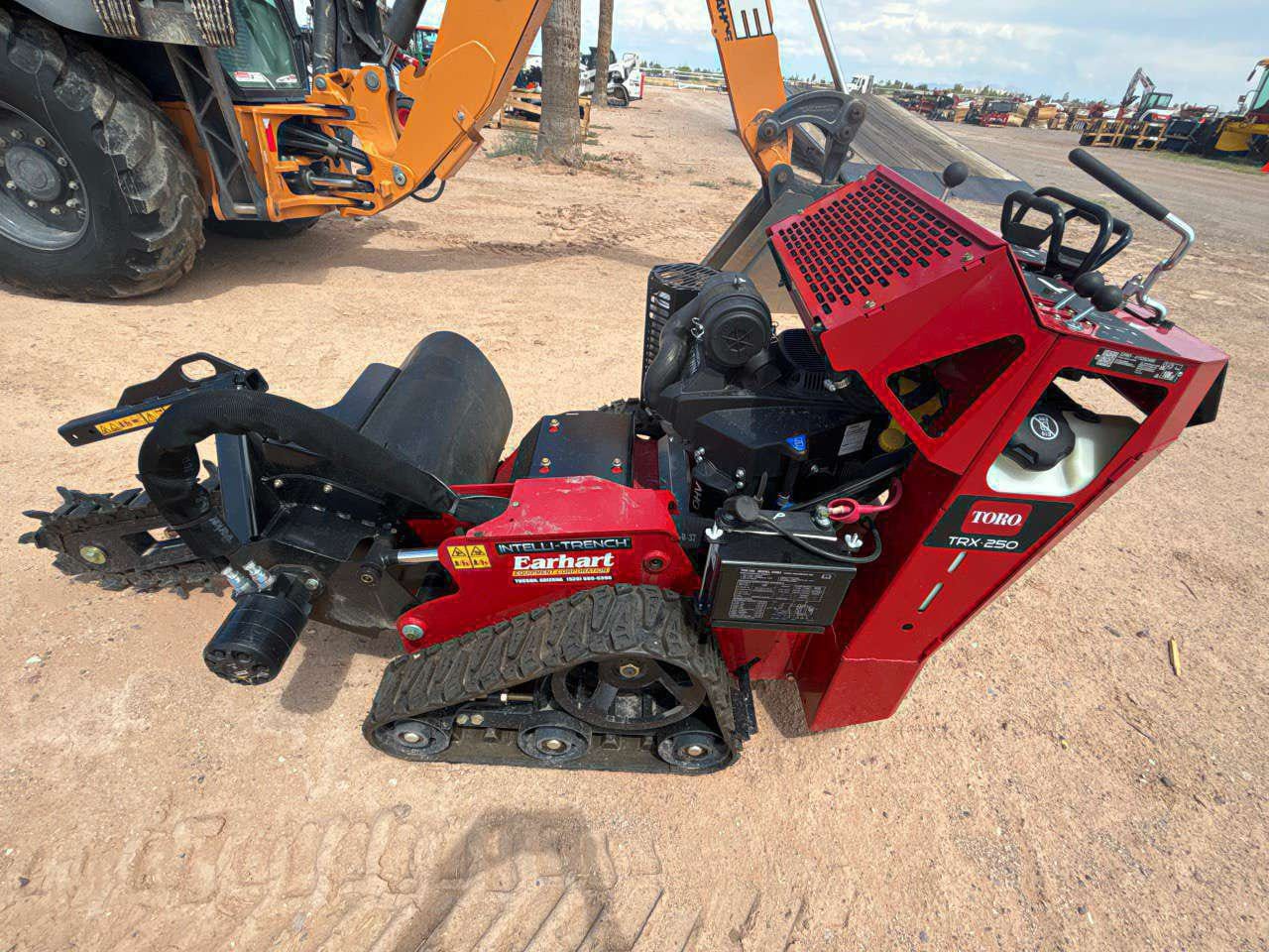 Toro TRX-250 Equipment Image0
