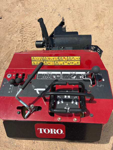 Toro TRX-250 Equipment Image0