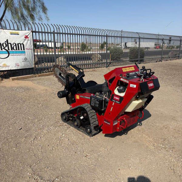 Toro TRX-250 Equipment Image0