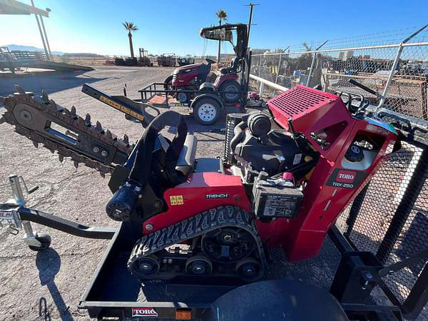 Image of Toro TRX-250 equipment image 1